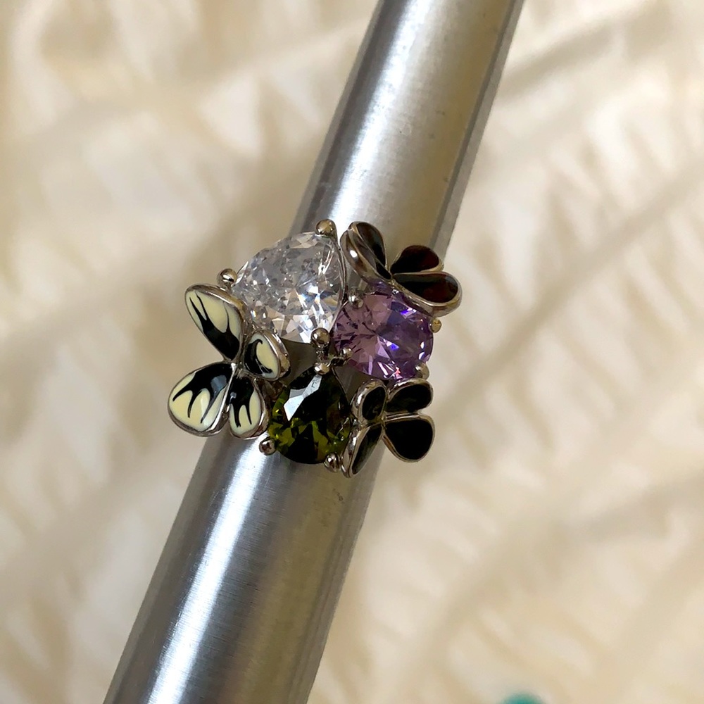 Butterfly 🦋 Ring - Picture 3 of 6